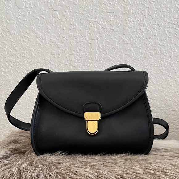 Rare Vintage Coach Ashland Bag 9914 Full Grain Cowhide Leather- Navy Blue - Picture 3 of 16